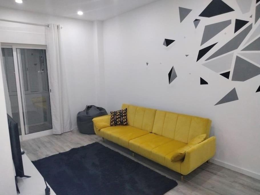 Lisbon, 3 Bedroom Apartment In Amora , 15 Min From The Beach Dış mekan fotoğraf